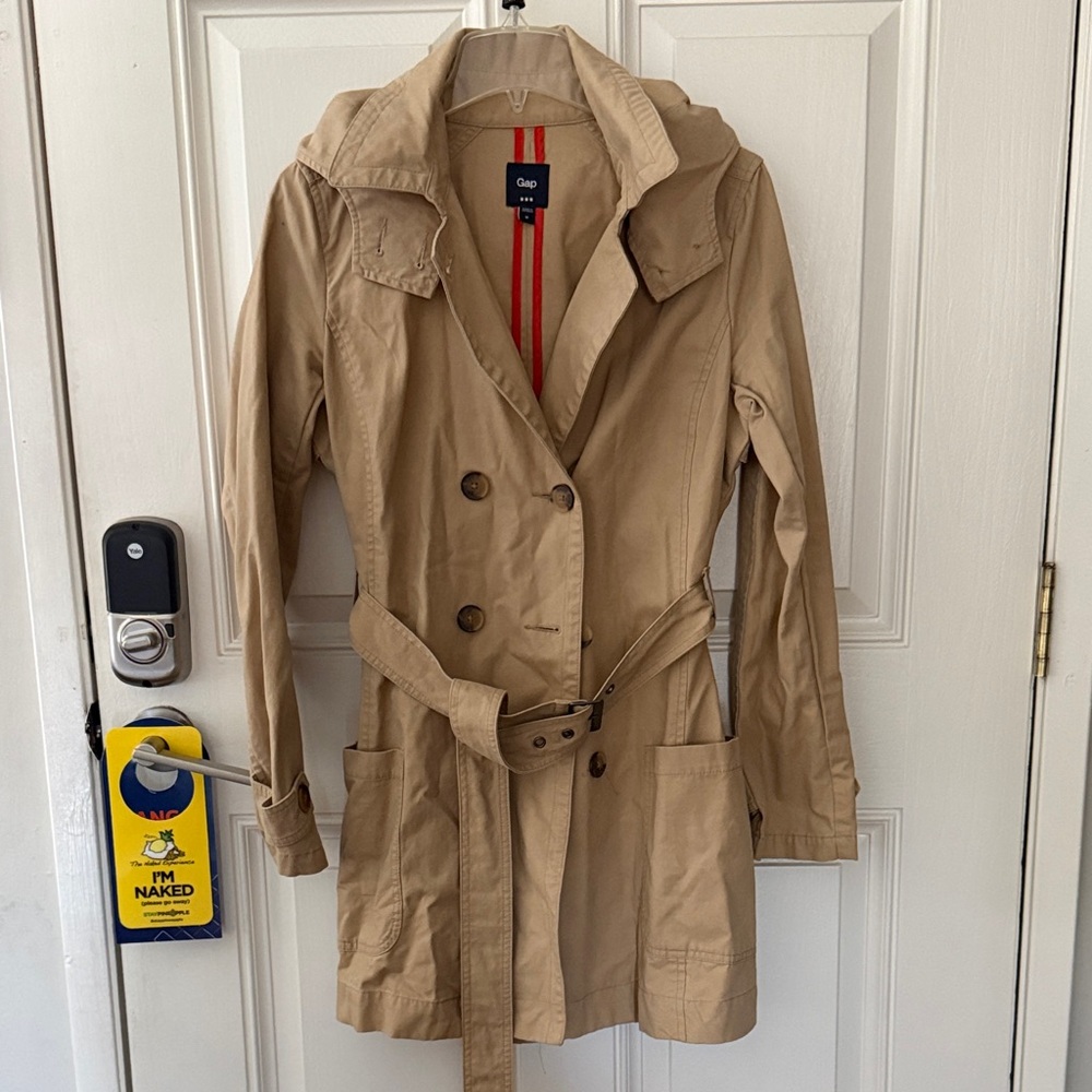 GAP Women's Beige Trench Coat